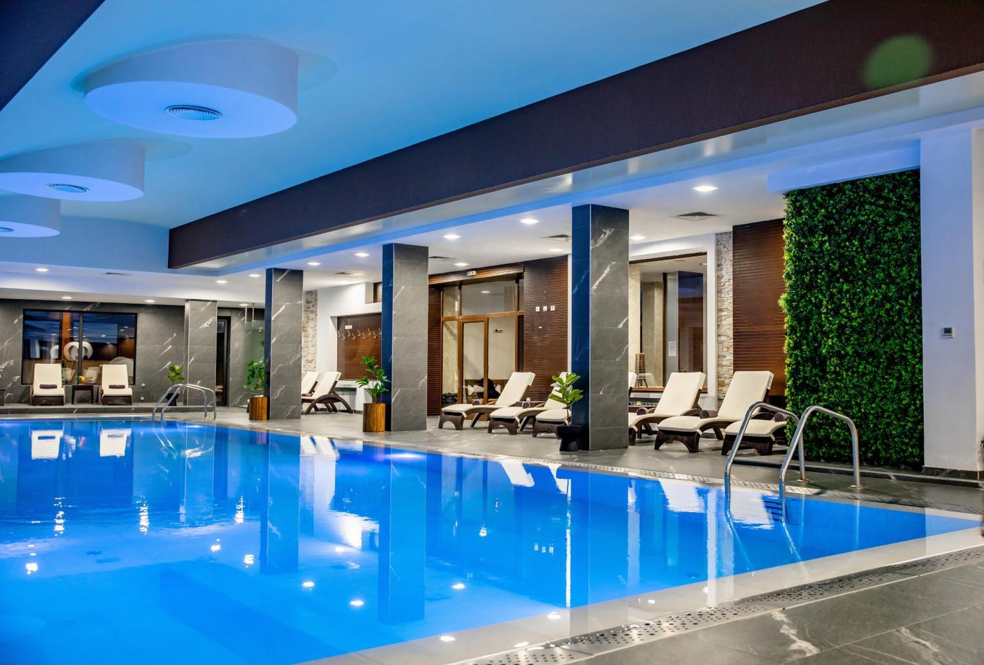 Murite Park Hotel Razlog Exterior foto
