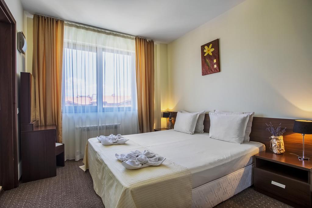 Murite Park Hotel Razlog Exterior foto