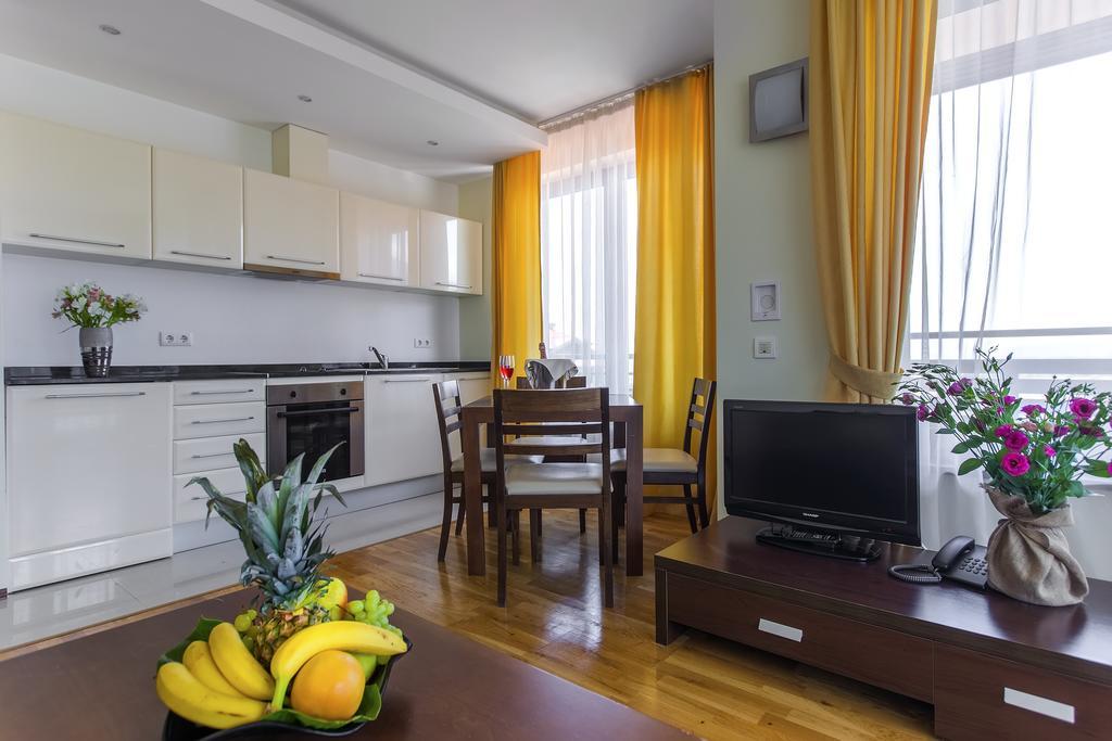Murite Park Hotel Razlog Exterior foto